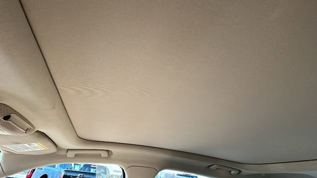 Used 2017 Lincoln Continental Reserve w/ Luxury Package image 24