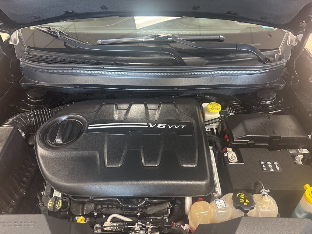 Used 2022 Jeep Cherokee Trailhawk AWD/4WD image 33