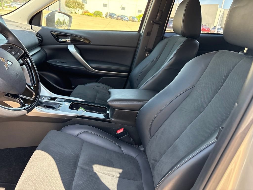 Used 2025 Mitsubishi Eclipse Cross SE AWD/4WD image 11