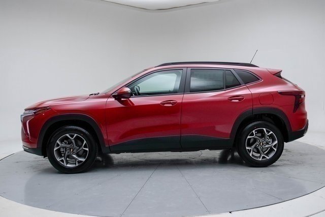 New 2026 Chevrolet Trax LT w/ Driver Confidence Package image 3