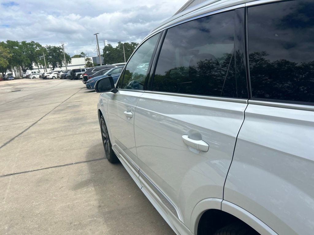 Used 2023 Audi Q7 2.0T Premium w/ Towing Package AWD/4WD image 29