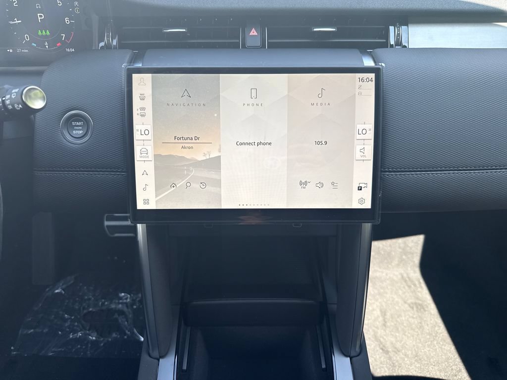 New 2026 Land Rover Discovery Sport Landmark AWD/4WD image 22