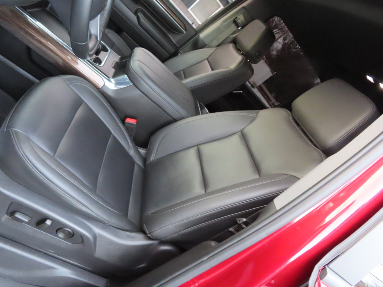 Used 2024 Chevrolet Silverado 2500 LT image 33