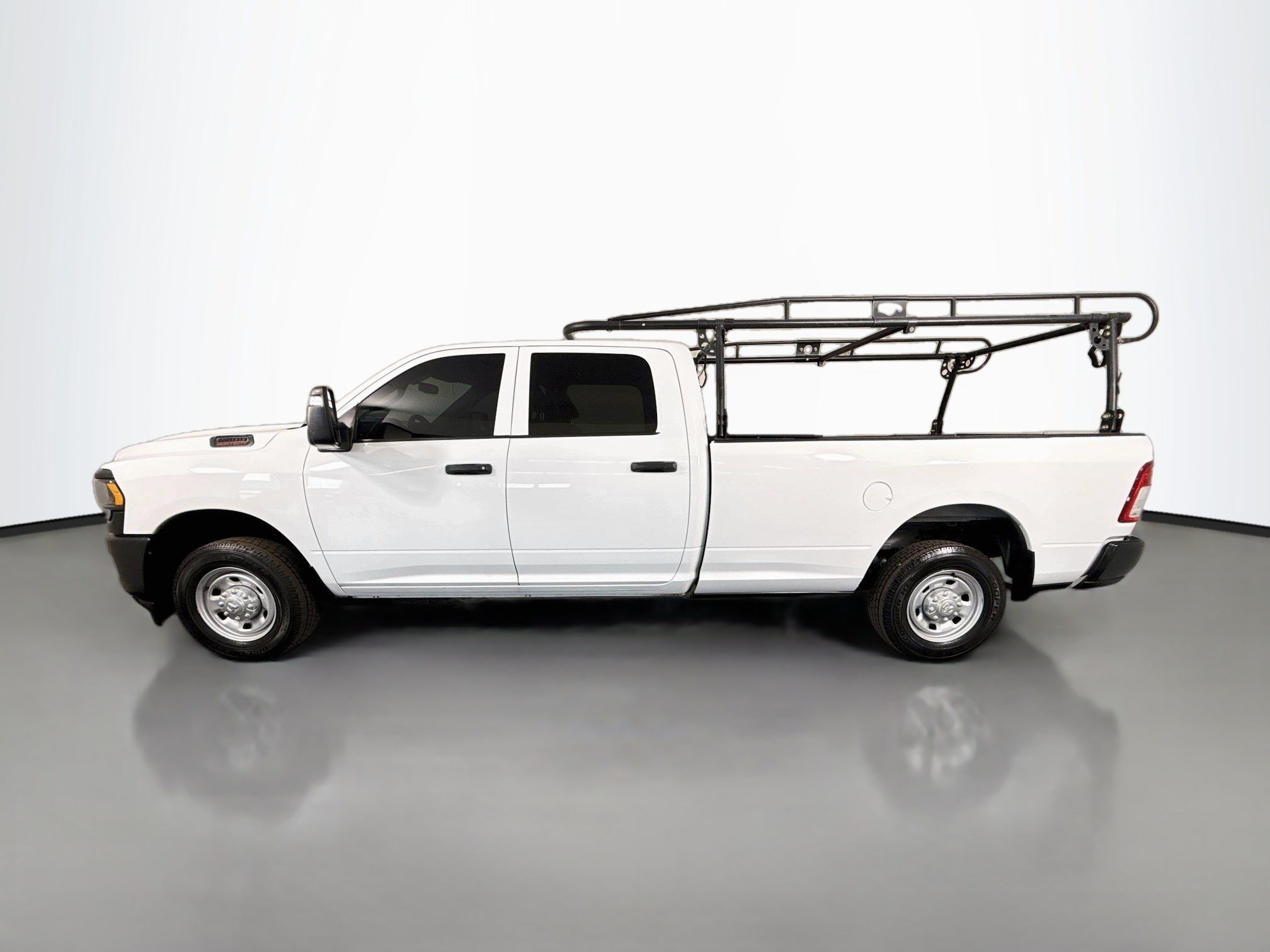 Used 2024 RAM 2500 Tradesman RWD image 6