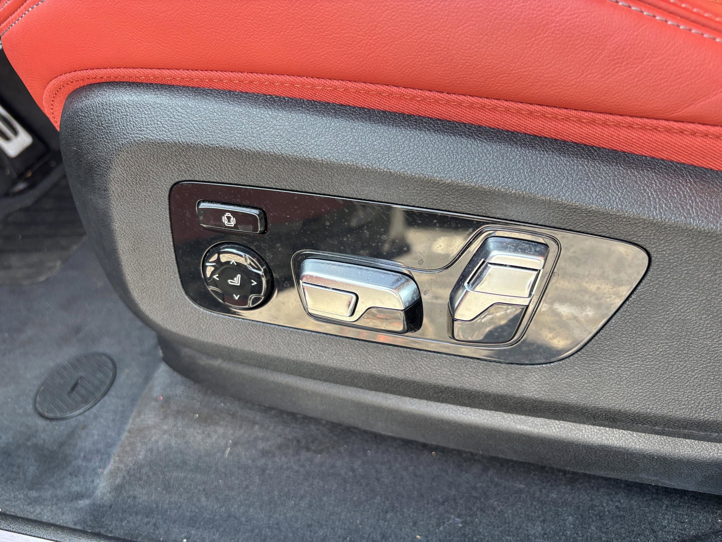 Used 2023 BMW XM image 20