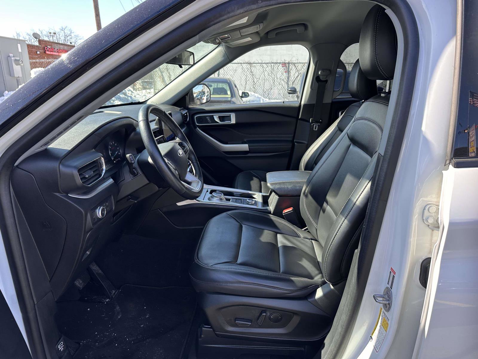 Certified 2022 Ford Explorer XLT w/ Equipment Group 202A image 12