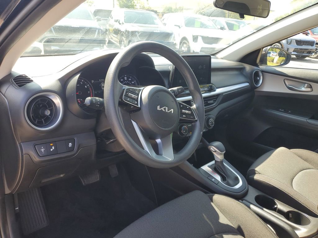 Certified 2023 Kia Forte LXS w/ LXS Technology Package image 11