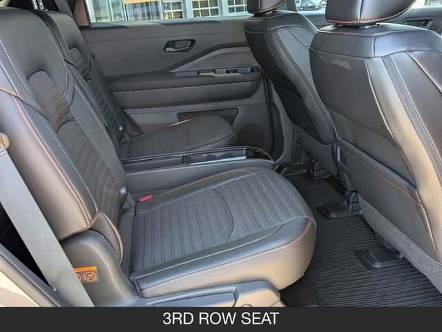 Used 2024 Nissan Pathfinder Rock Creek AWD/4WD image 26