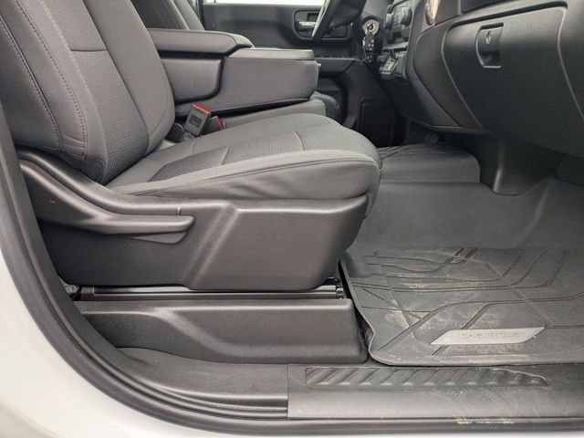Used 2023 Chevrolet Silverado 2500 Custom w/ Custom Value Package image 35