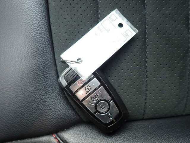 Certified 2022 Ford Edge ST-Line image 30