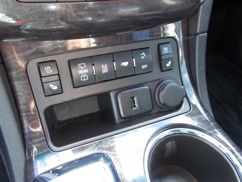 Used 2016 Buick Enclave Premium w/ Experience Buick Package image 32