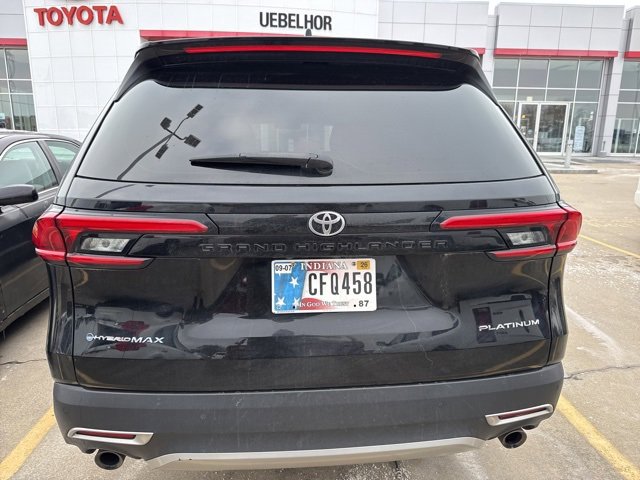 Used 2024 Toyota Grand Highlander AWD Hybrid image 9