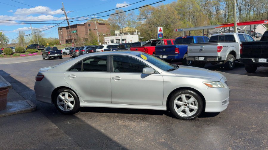 Used 2009 Toyota Camry SE FWD image 5