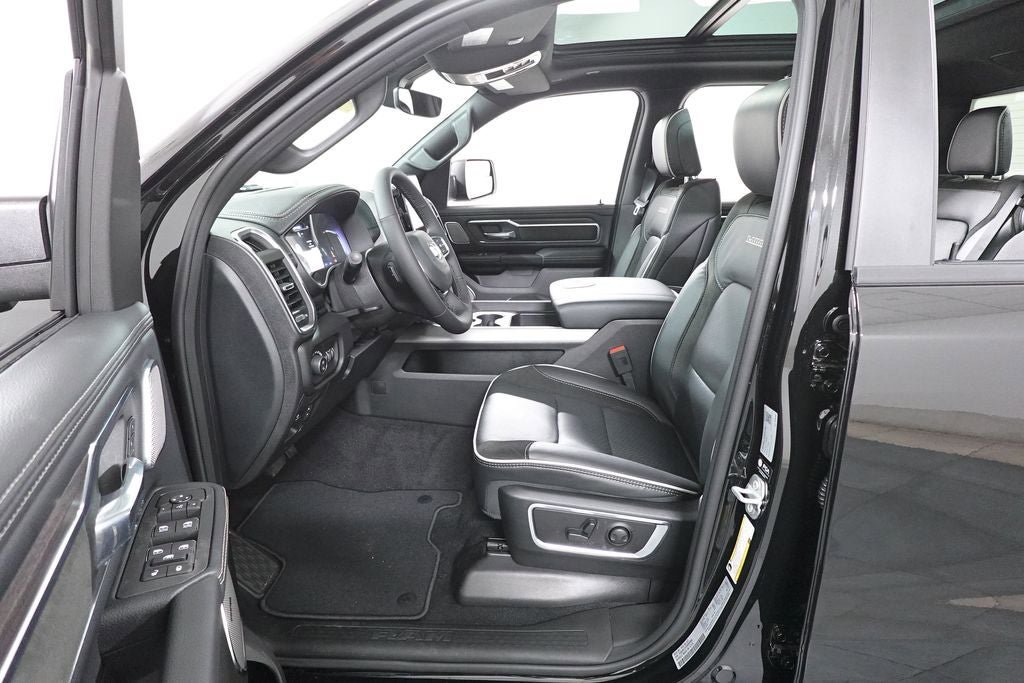 New 2026 RAM 1500 Laramie w/ Night Edition AWD/4WD image 10
