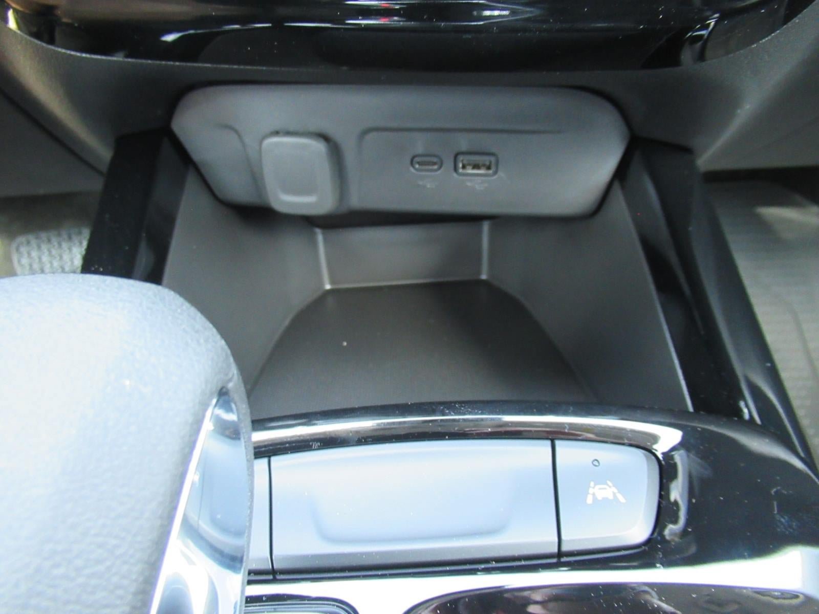 New 2026 Chevrolet Trax LT w/ Driver Confidence Package FWD image 27