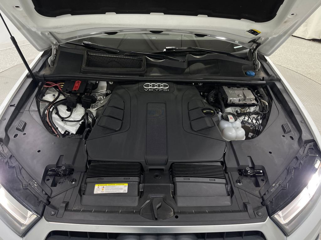 Used 2018 Audi Q7 3.0T Prestige w/ Prestige Package image 24