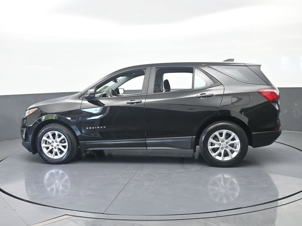 Used 2021 Chevrolet Equinox LS FWD image 3