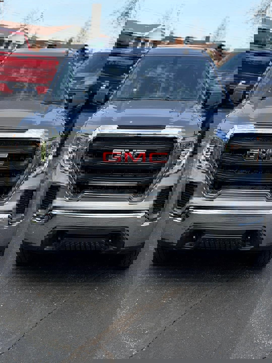 Used 2020 GMC Sierra 1500 4x4 Crew Cab w/ Sierra Value Package image 2