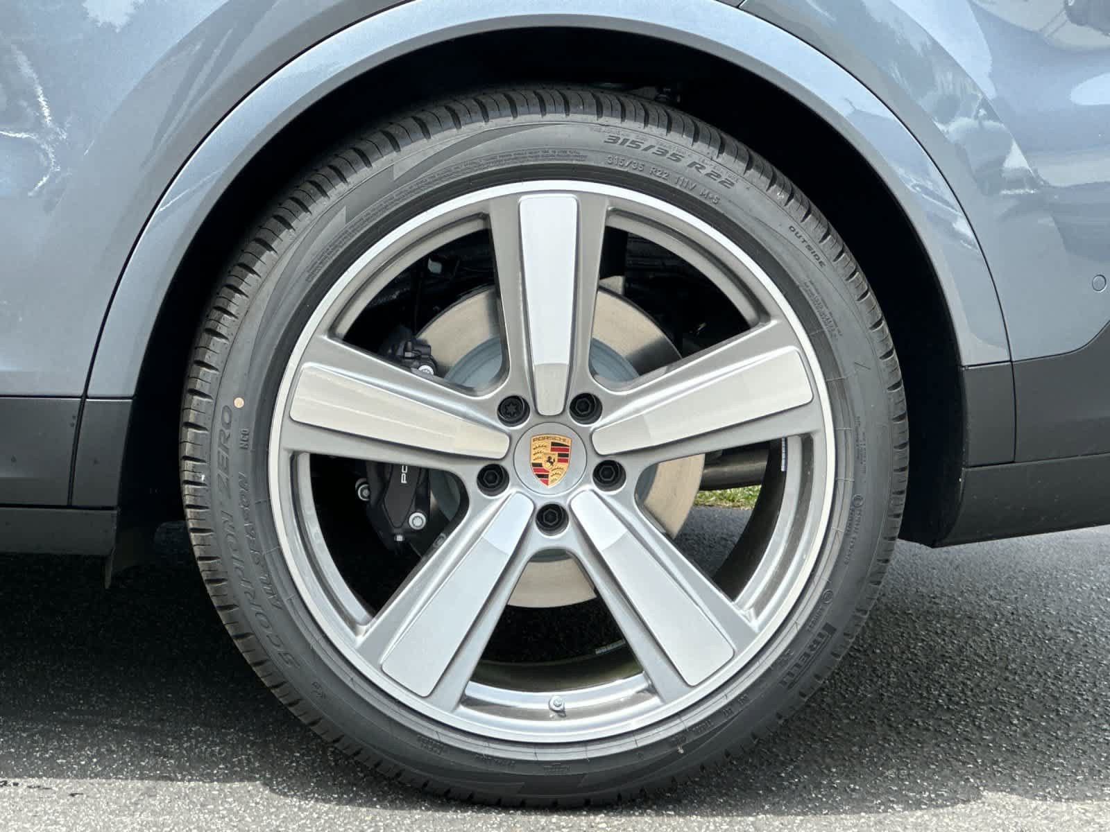 New 2026 Porsche Cayenne AWD/4WD image 32
