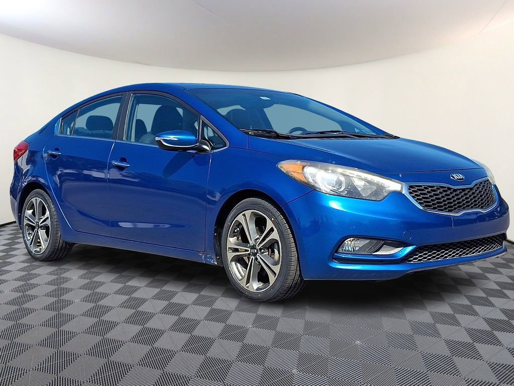 Used 2015 Kia Forte EX w/ Premium Package FWD image 1