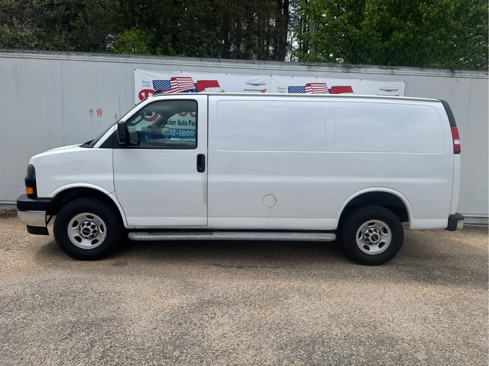 Used 2023 GMC Savana 2500 w/ Driver Convenience Package RWD image 6