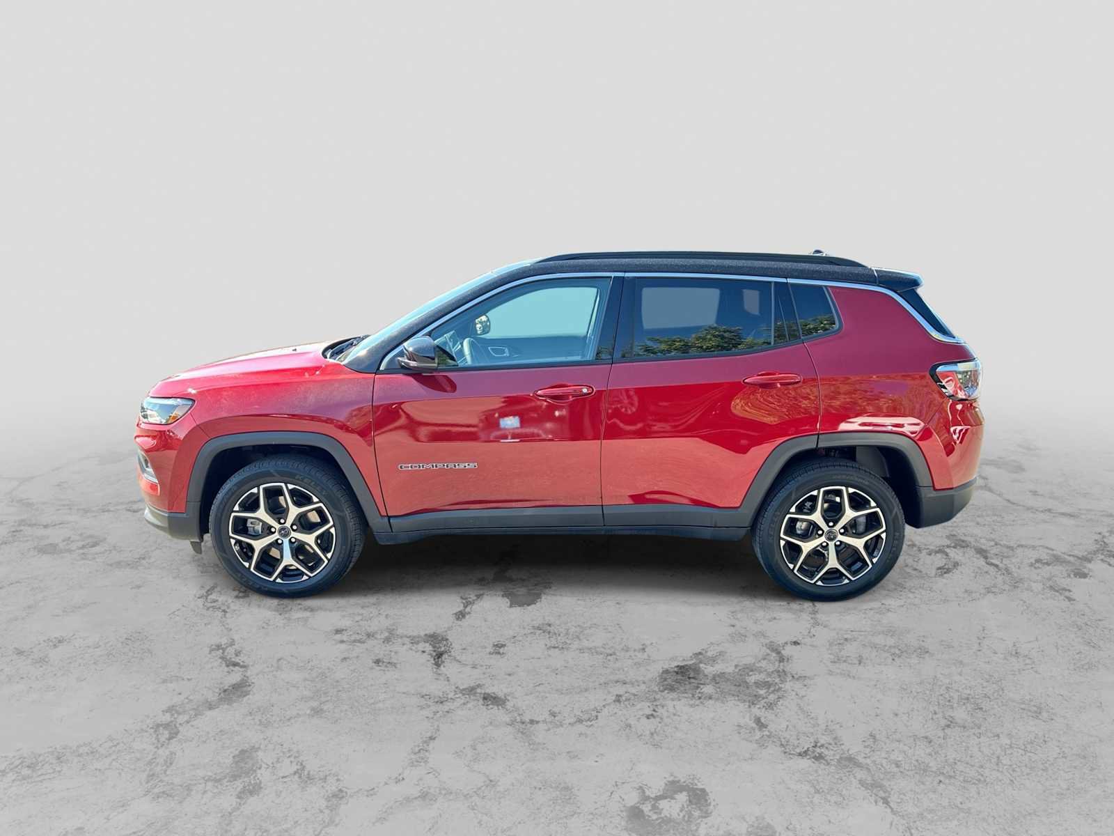 Certified 2025 Jeep Compass Limited AWD/4WD image 4