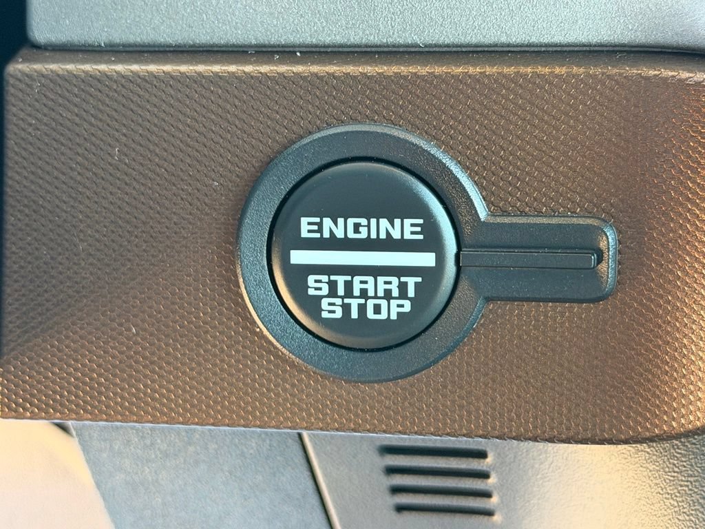 Used 2022 Ford Bronco Outer Banks AWD/4WD image 14