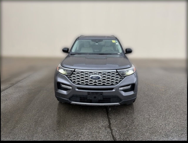 Used 2022 Ford Explorer Platinum w/ Equipment Group 601A AWD/4WD image 14