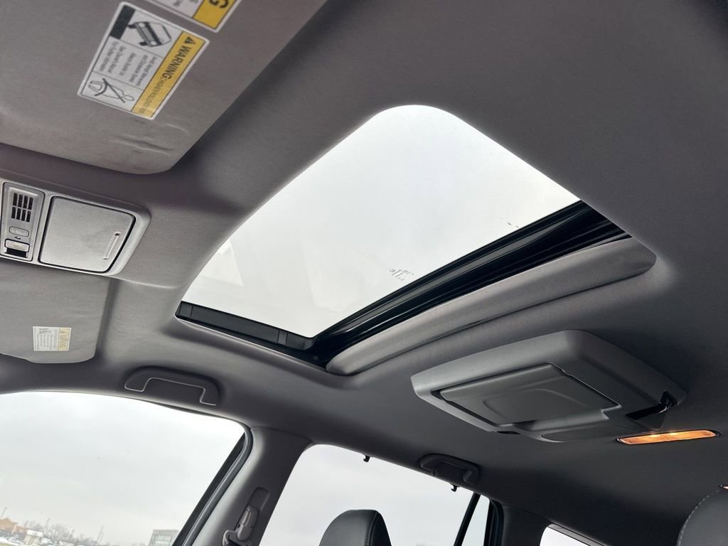 Certified 2019 Honda Pilot Touring image 6