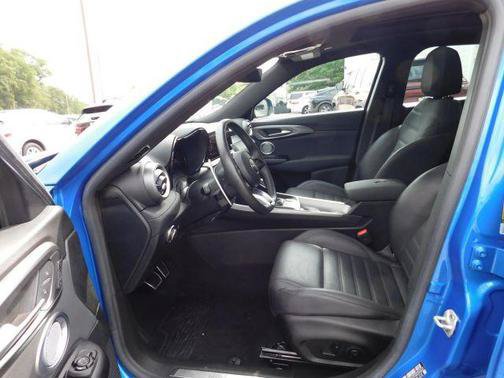 Used 2024 Alfa Romeo Tonale Veloce AWD/4WD image 18