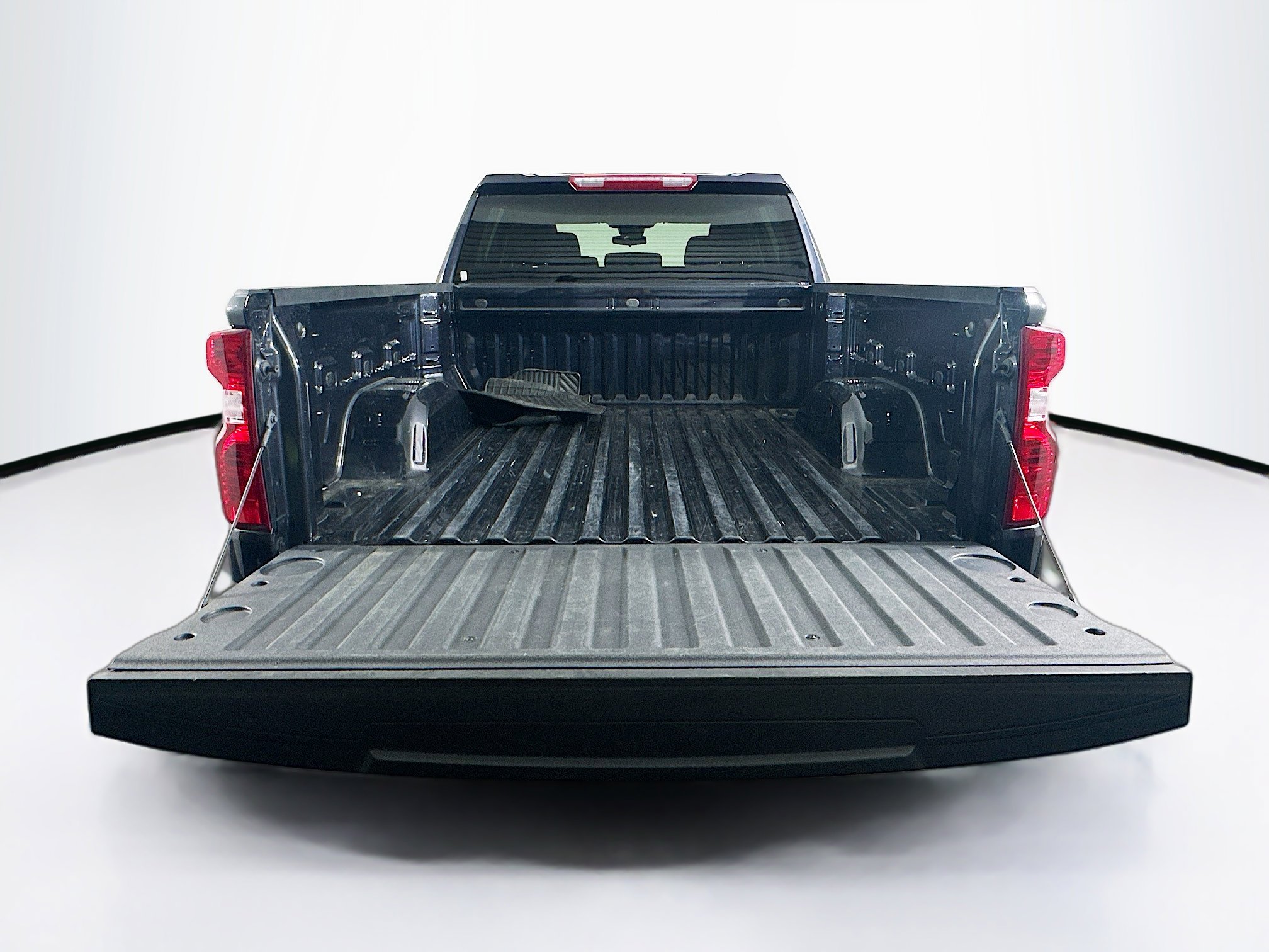 Used 2023 Chevrolet Silverado 1500 LT image 28