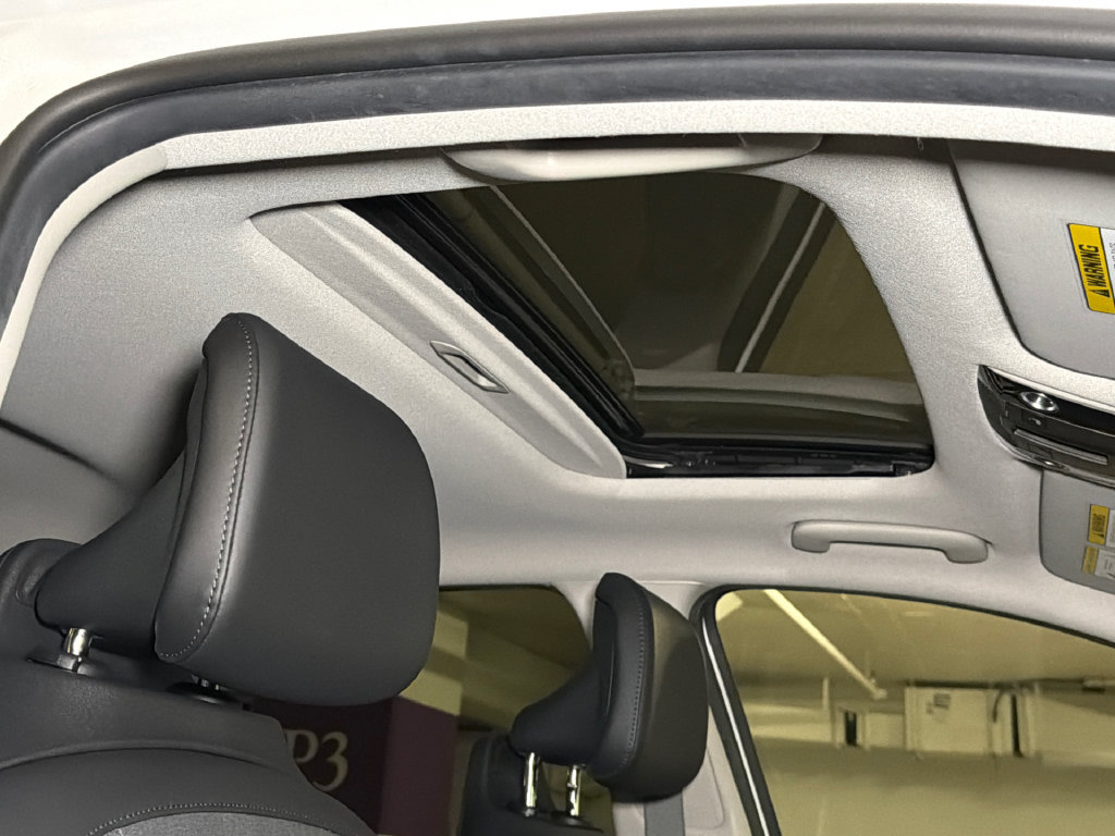 Certified 2023 Kia Niro Wave w/ Wave Preserve Package FWD image 12