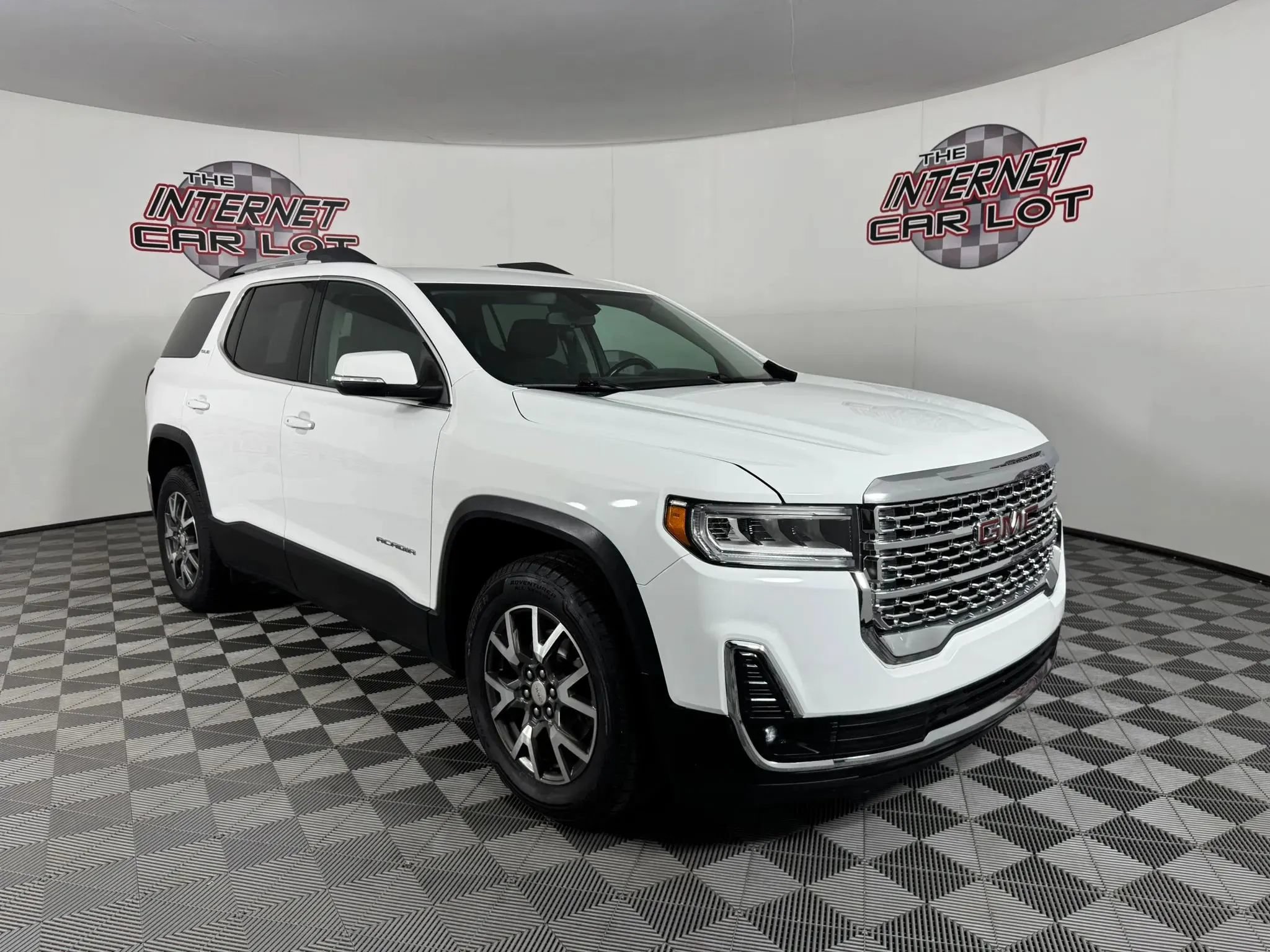 Used 2020 GMC Acadia SLE w/ Driver Convenience Package AWD/4WD image 9