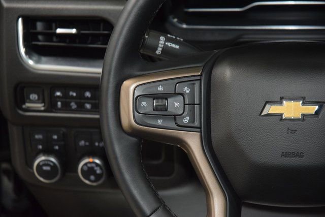Used 2023 Chevrolet Tahoe High Country AWD/4WD image 38