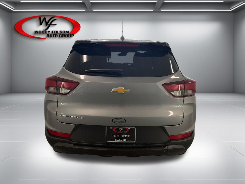 Used 2025 Chevrolet TrailBlazer LS w/ LS Convenience Package FWD image 7