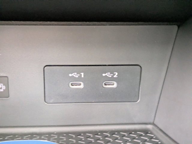 New 2026 Nissan Pathfinder SL image 17