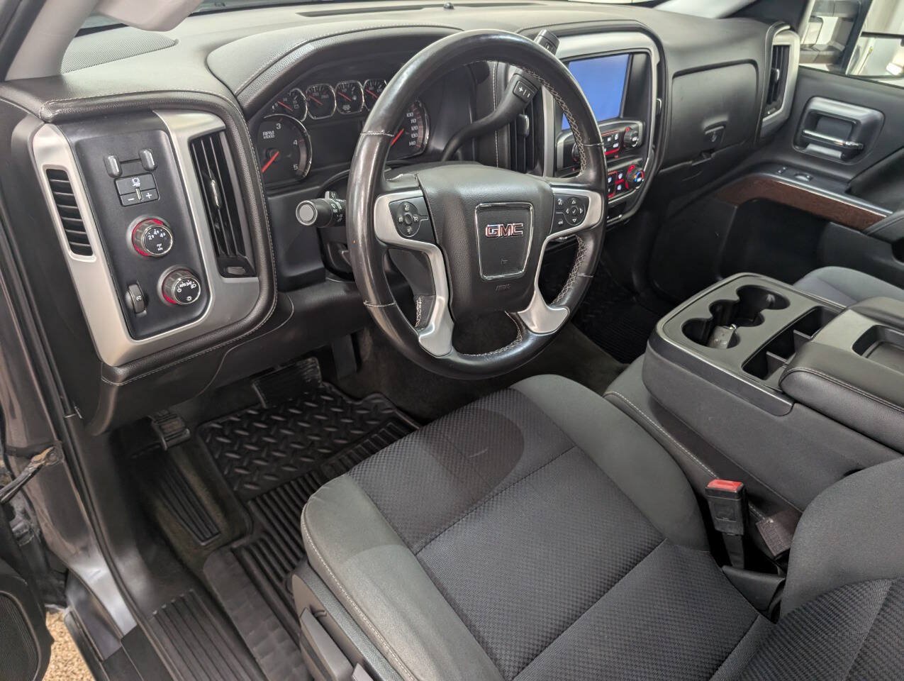 Used 2015 GMC Sierra 3500 SLE AWD/4WD image 10