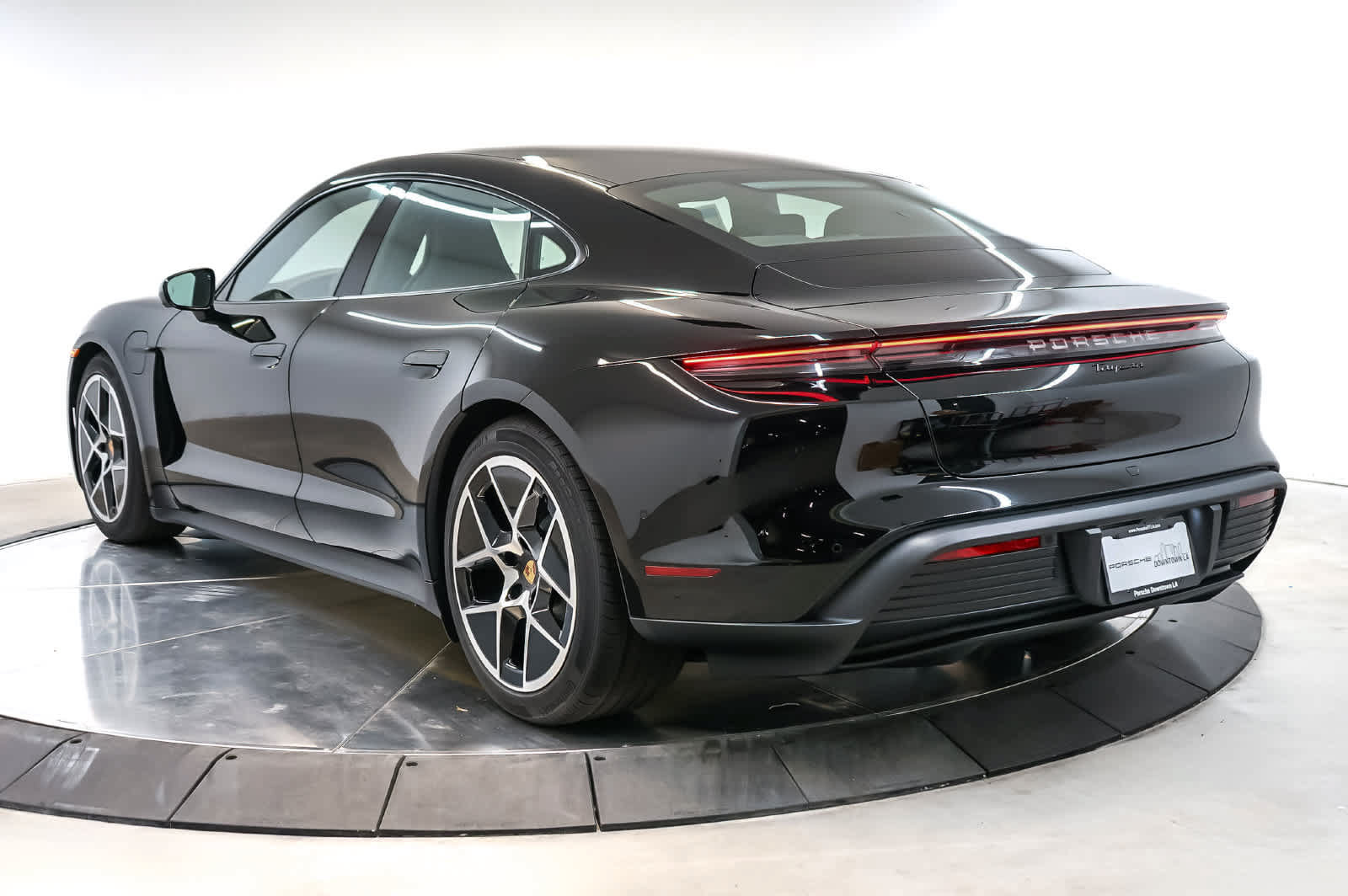 New 2026 Porsche Taycan RWD image 3