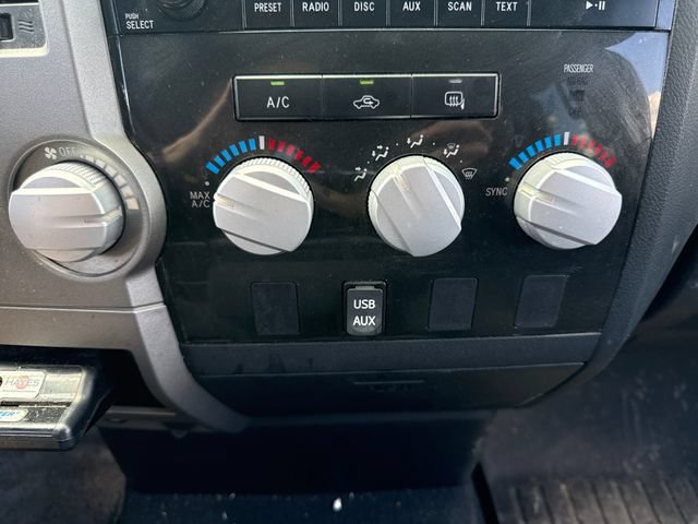 Used 2012 Toyota Tundra 4x4 Double Cab w/ Tow Pkg image 28