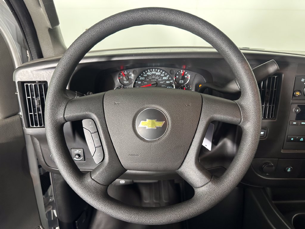 Used 2025 Chevrolet Express 2500 w/ Driver Convenience Package RWD image 11