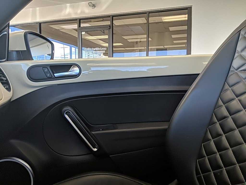 Used 2019 Volkswagen Beetle 2.0T Final Edition SEL image 23
