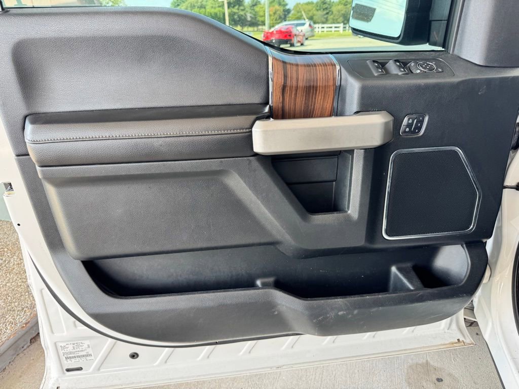 Used 2015 Ford F150 Lariat w/ Equipment Group 502A Luxury image 22