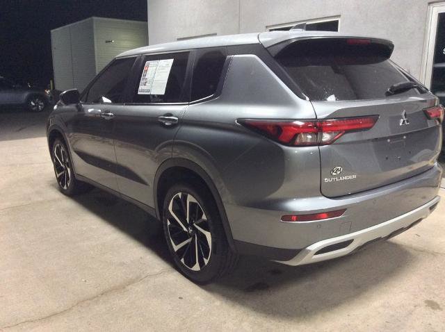 Used 2023 Mitsubishi Outlander SE image 31