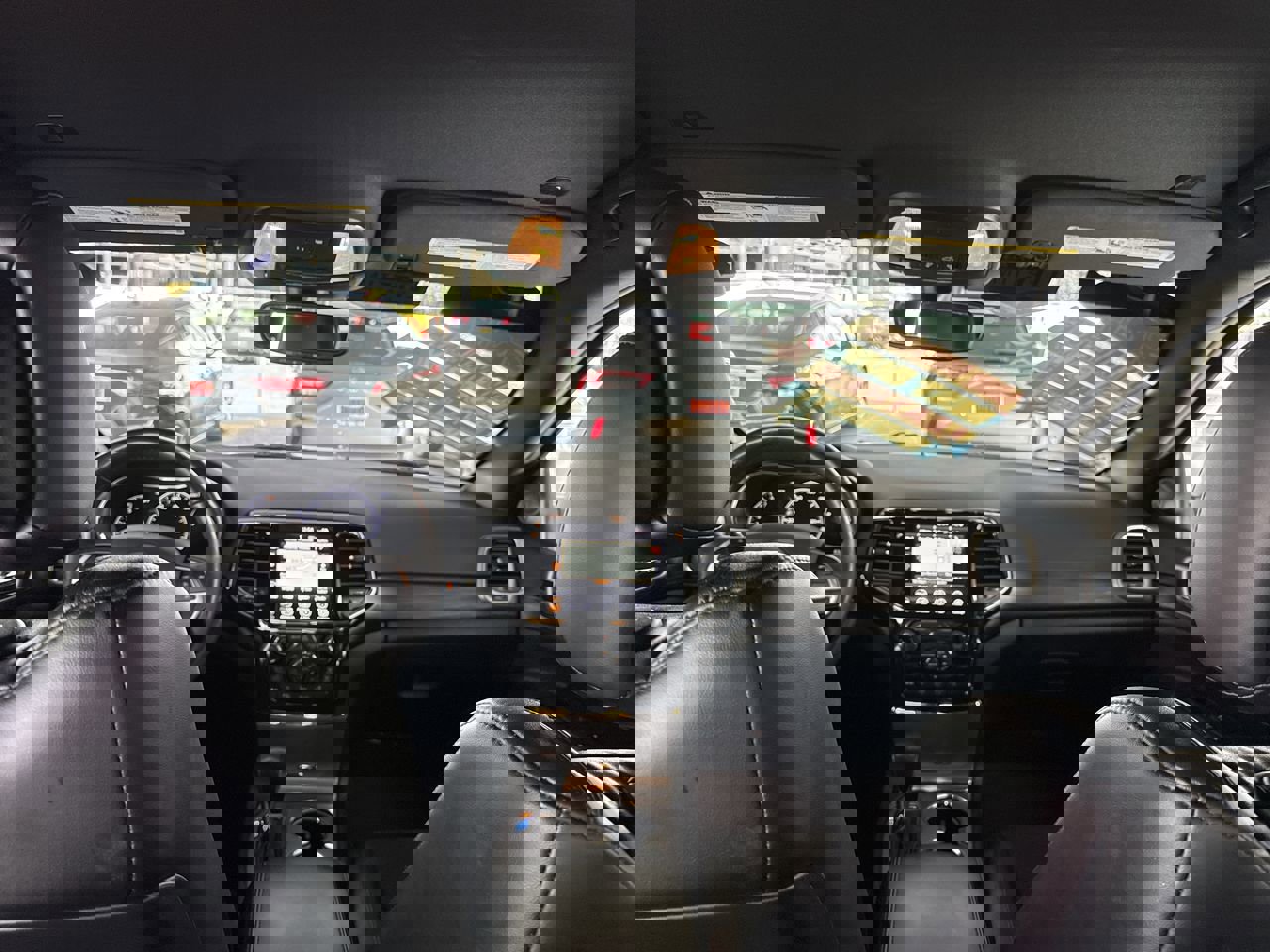 Used 2022 Jeep Grand Cherokee Laredo X image 19