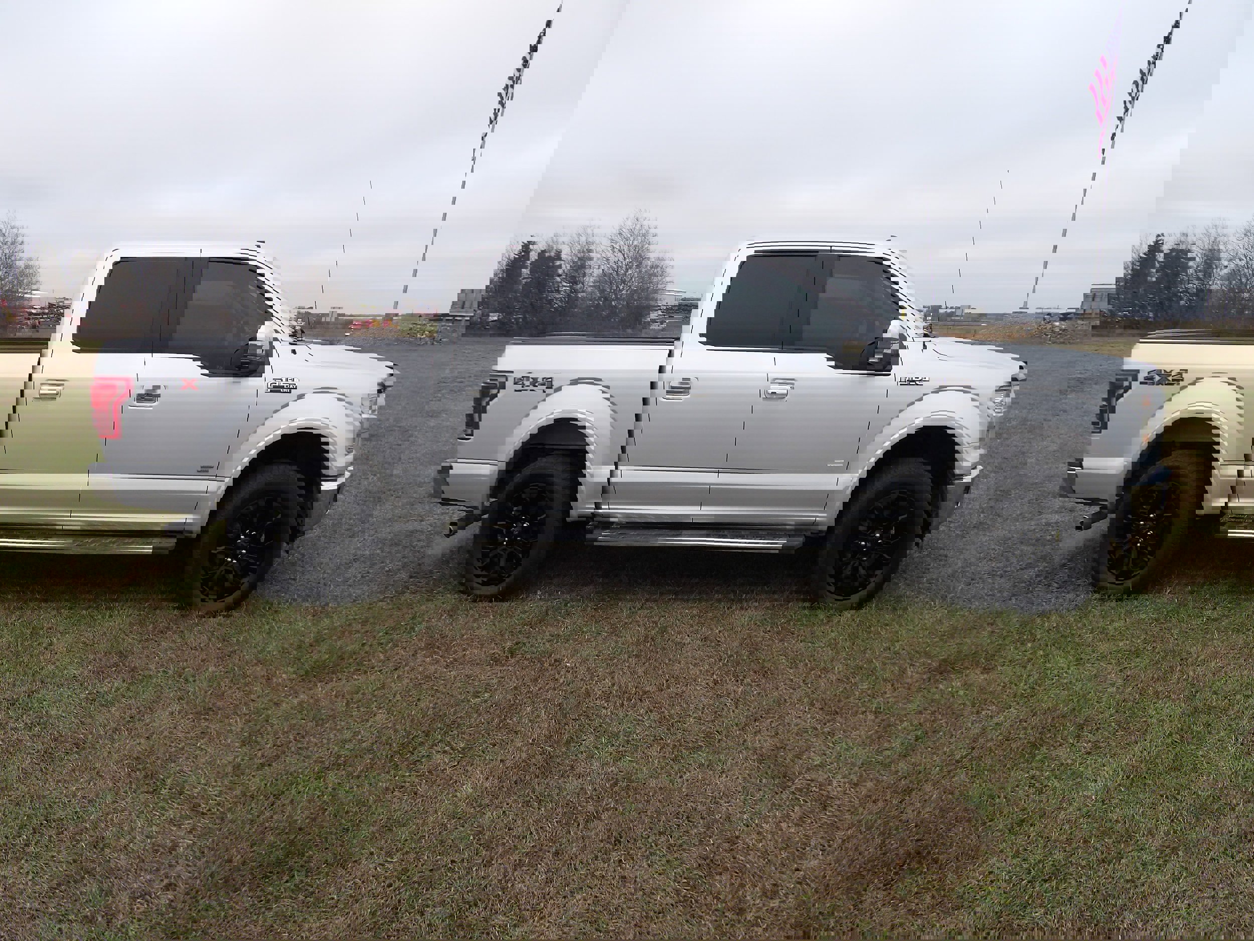 Used 2017 Ford F150 Lariat w/ Equipment Group 502A Luxury image 5