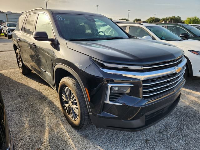 Used 2026 Chevrolet Traverse LT