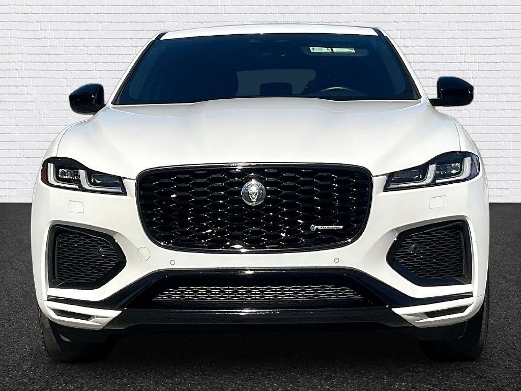 Used 2024 Jaguar F-PACE R-Dynamic S AWD/4WD image 2