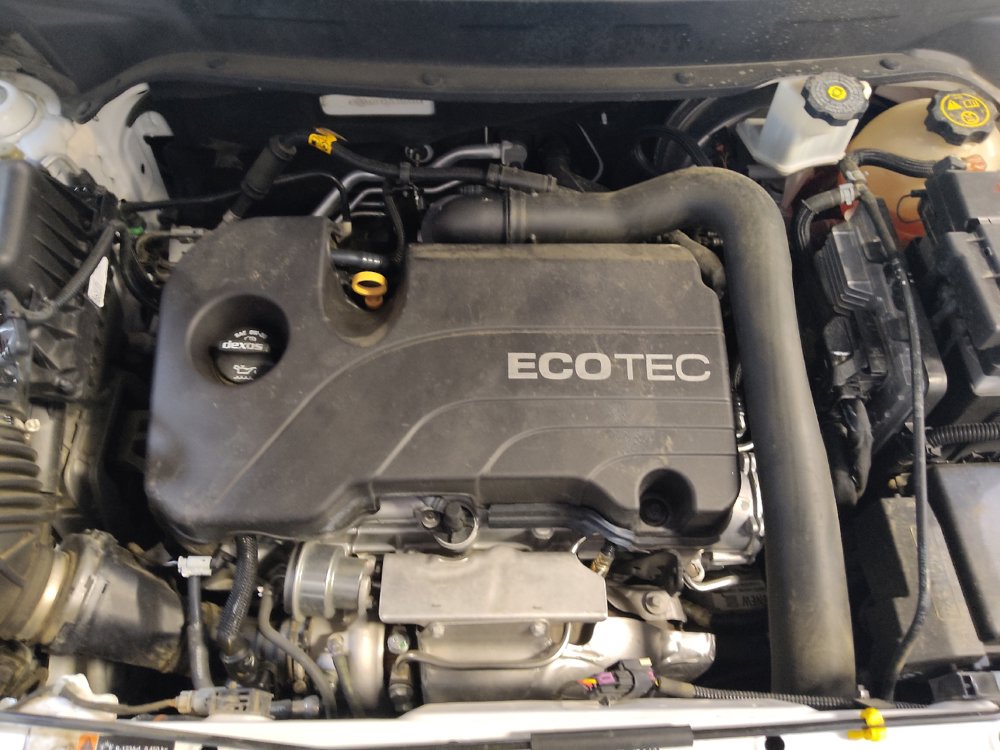 Used 2018 Chevrolet Equinox LT FWD image 30