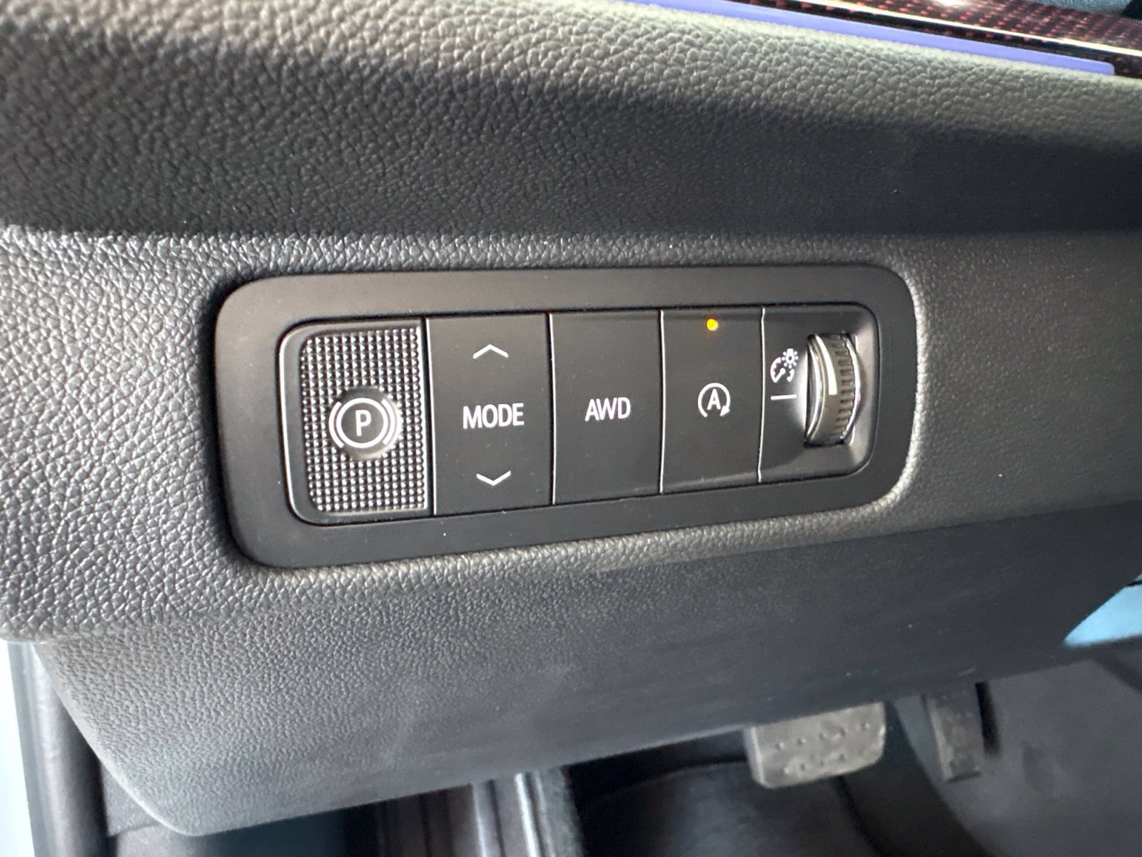 New 2027 Chevrolet Traverse RS AWD/4WD image 16
