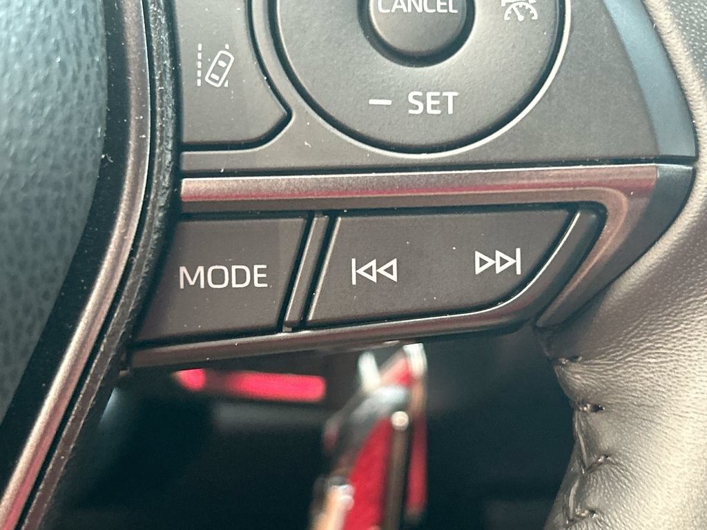Used 2024 Toyota Camry SE FWD image 17
